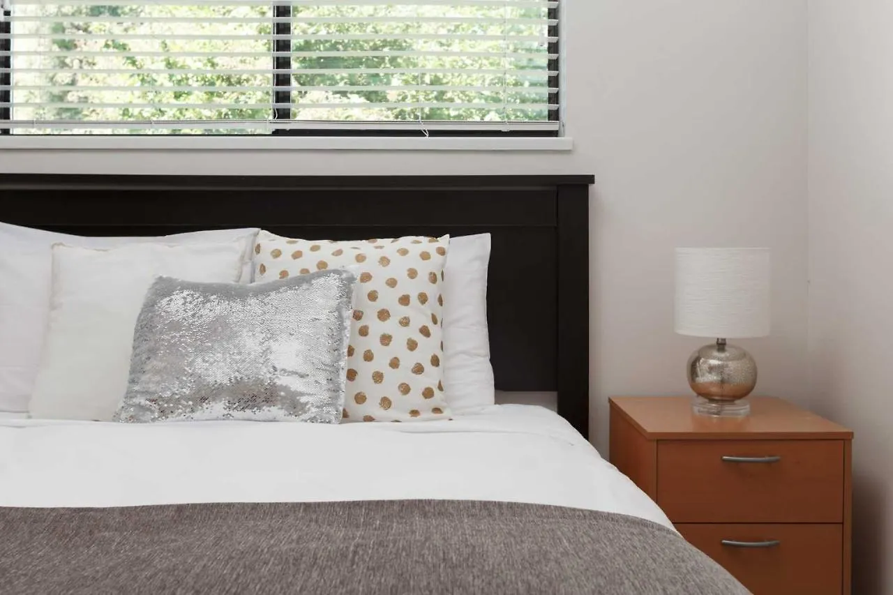 Apartment Huge 4 Bedroom Upper Suite Vancouver Canada