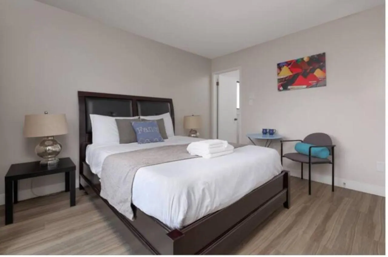 Apartment Huge 4 Bedroom Upper Suite Vancouver Canada